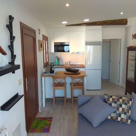 A Guaira, Fantastico Apartamento Al Borde Del Mar Oia Εξωτερικό φωτογραφία